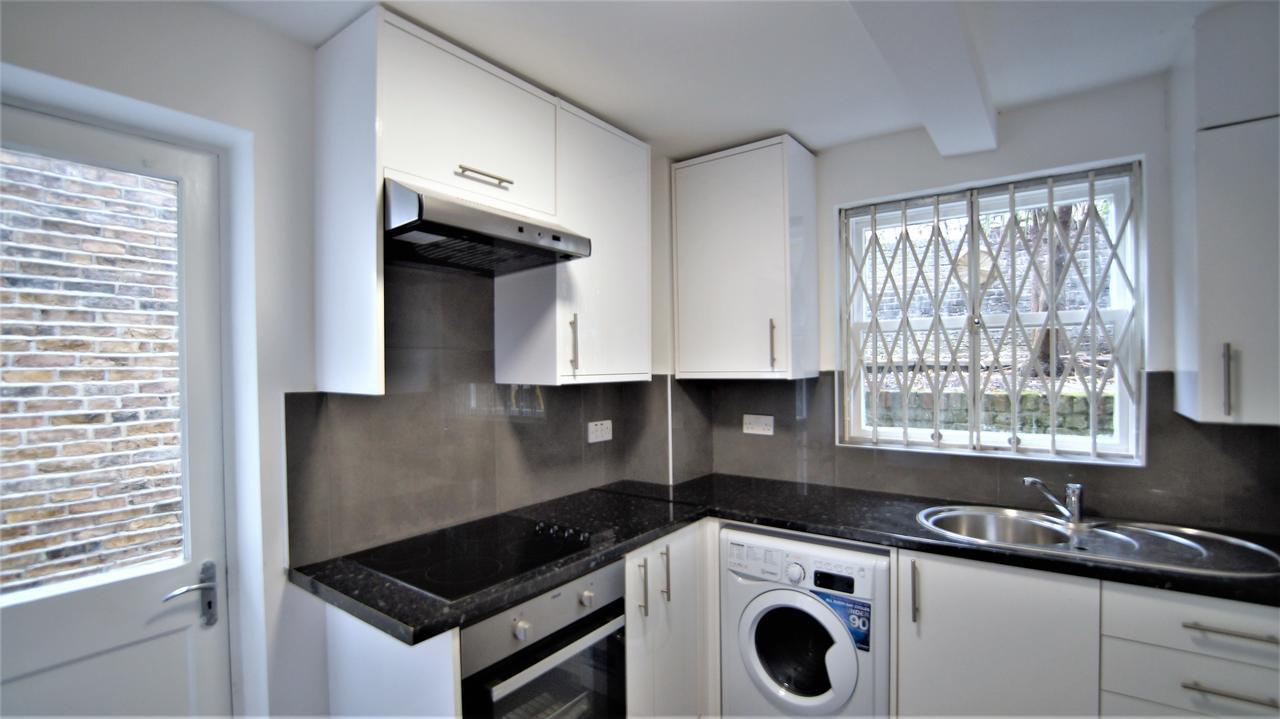 Ifield Road Apartments By Mayfair Stay Londen Buitenkant foto